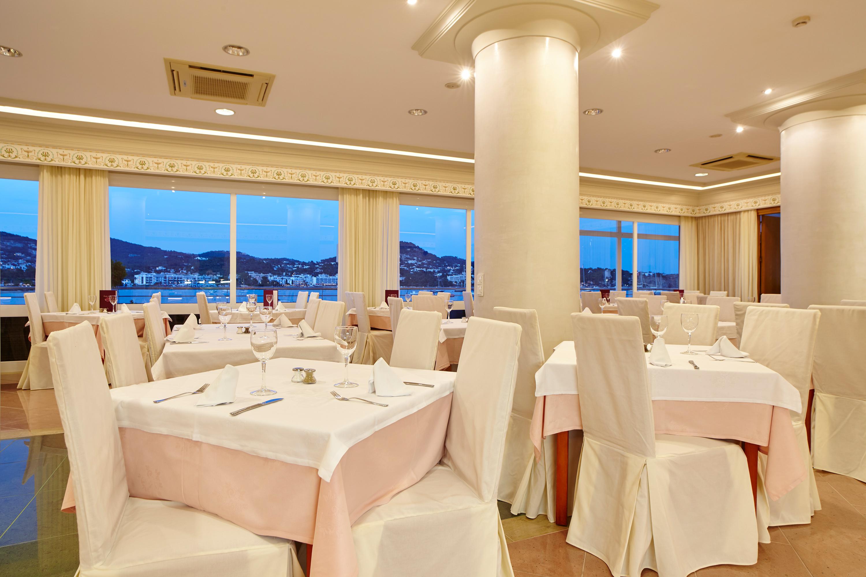 Hotel Argos Ibiza Таламанка Екстериор снимка