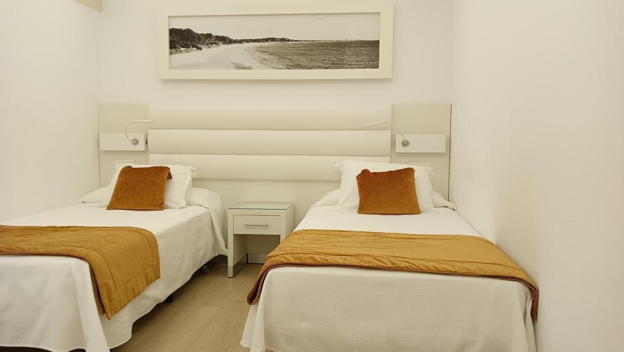 Hotel Argos Ibiza Таламанка Екстериор снимка